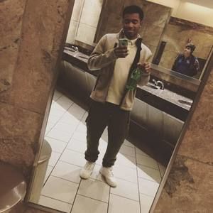 Meet your Posher, Anthony